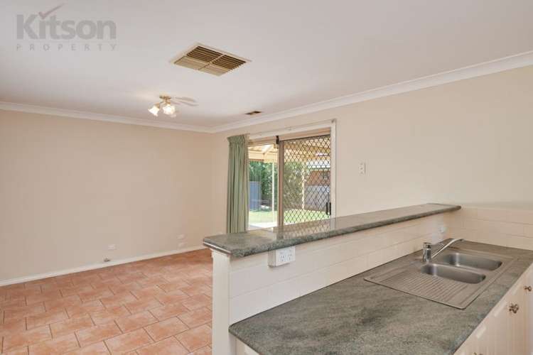 Fourth view of Homely house listing, 9 Kaldari Crescent, Glenfield Park NSW 2650