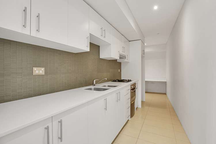 Second view of Homely apartment listing, 4/41B Elizabeth Bay Road, Elizabeth Bay NSW 2011