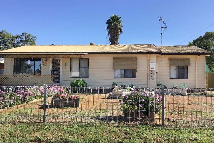 199 Cathundril St, Narromine NSW 2821