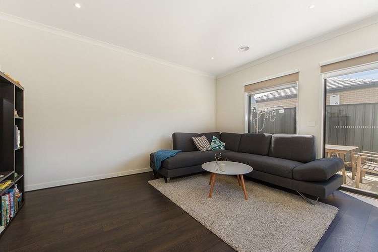 Fourth view of Homely house listing, 19 Wallflower Close, Craigieburn VIC 3064