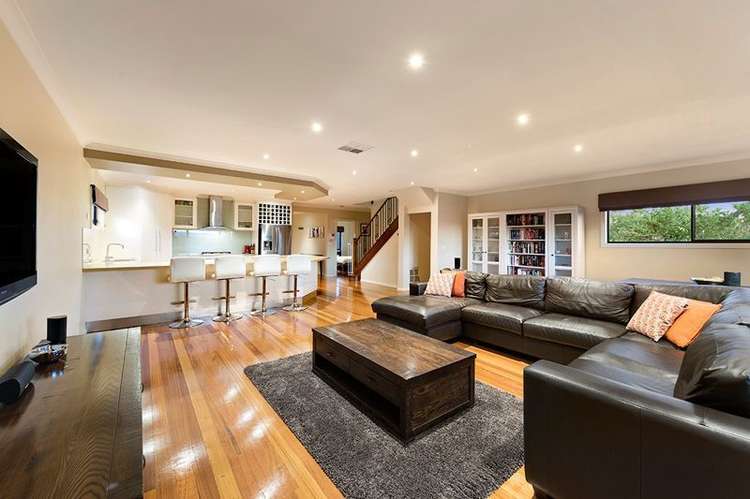 Second view of Homely house listing, 15 SUMMIT AVENUE, Oak Park VIC 3046