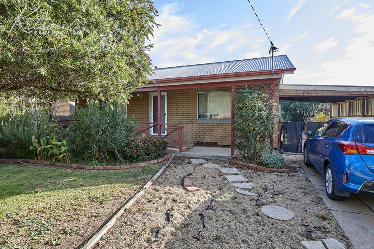 8 Mason Street, Wagga Wagga NSW 2650