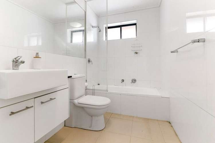 Fourth view of Homely unit listing, 7/30 Glen Street, Marrickville NSW 2204