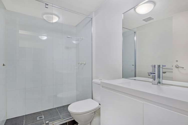 Fourth view of Homely apartment listing, 8605/177-219 Mitchell Road, Erskineville NSW 2043