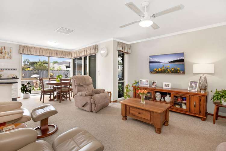 Fourth view of Homely house listing, 15 Lois Court, Trafalgar VIC 3824