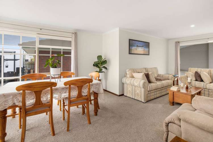 Fifth view of Homely house listing, 15 Lois Court, Trafalgar VIC 3824