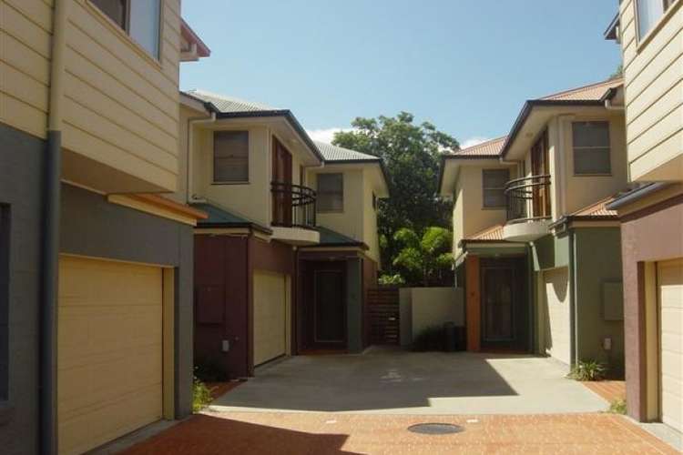 Second view of Homely townhouse listing, 1/41 Bilyana Street, Balmoral QLD 4171