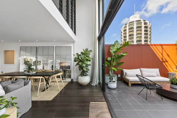 50 Macleay Street
