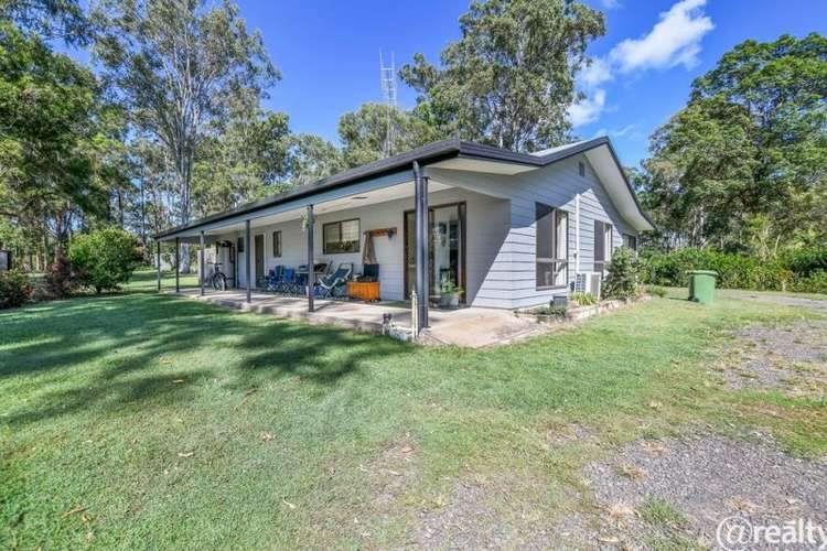 286 Tinana Road, Goomboorian QLD 4570