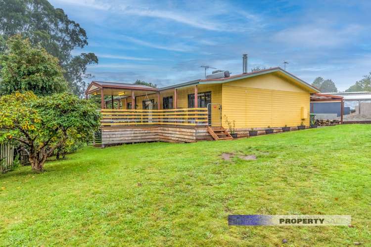 Second view of Homely house listing, 35 Pinnacle Drive, Rawson VIC 3825