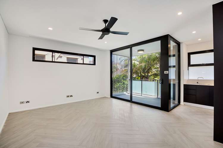 Third view of Homely apartment listing, 1/20 Waltham St, Coogee NSW 2034