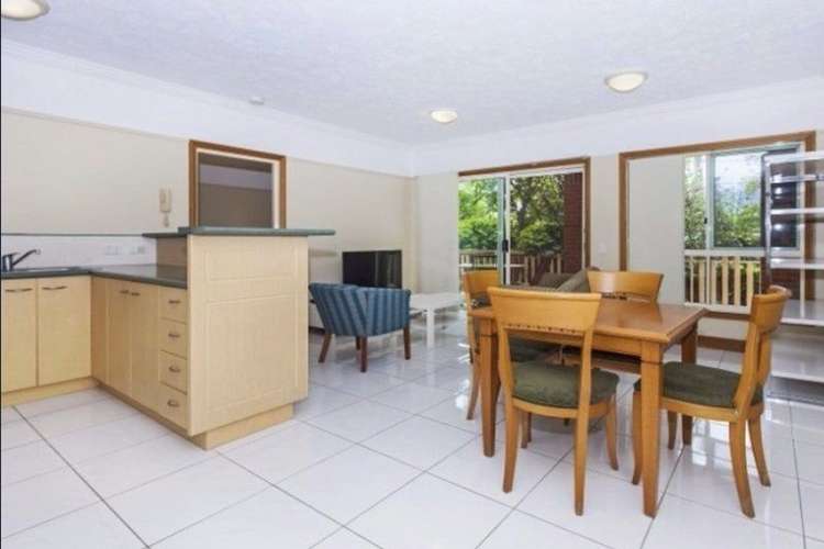 Third view of Homely apartment listing, 8/251 Gregory Terrace, Spring Hill QLD 4000