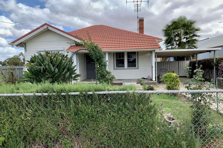 33 Horace Street, Sea Lake VIC 3533