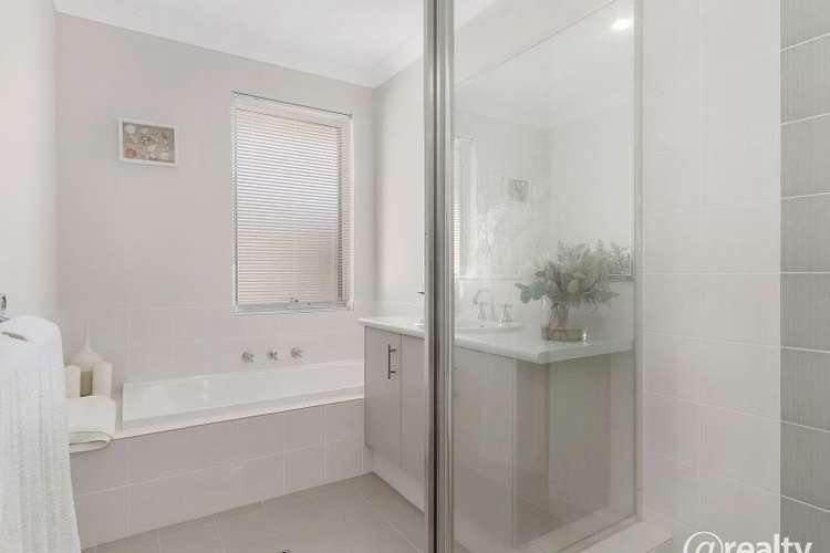 Fifth view of Homely unit listing, 1/79 Kingscliff Drive, Golden Bay WA 6174