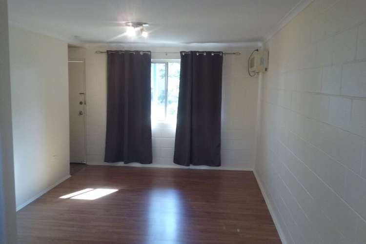 Second view of Homely townhouse listing, 2/6 Wenitong Street, West Gladstone QLD 4680