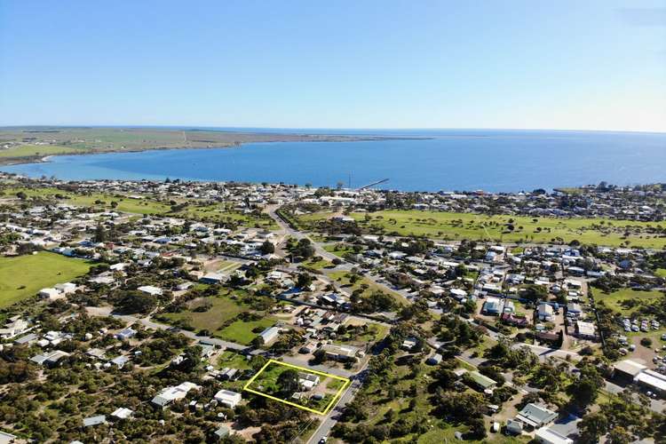 1 Feltus Street, Streaky Bay SA 5680