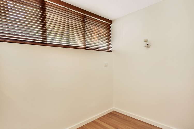 Fourth view of Homely apartment listing, 2F/85 Elizabeth Bay Road, Elizabeth Bay NSW 2011