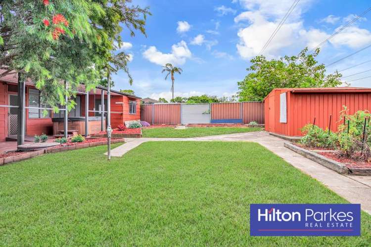 Fifth view of Homely house listing, 10 Tarawa Road, Lethbridge Park NSW 2770