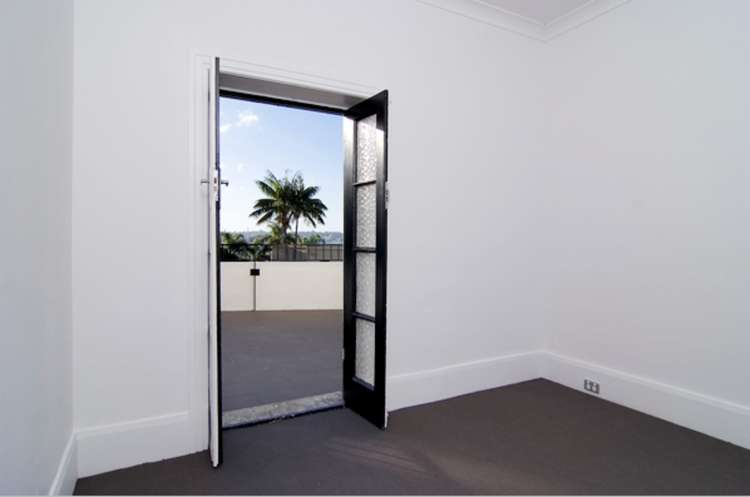 Fourth view of Homely apartment listing, 1/4 Loftus Road, Darling Point NSW 2027