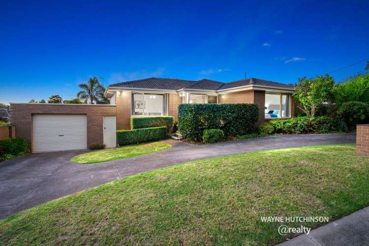 Main view of Homely house listing, 5 Sainsbury Avenue, Greensborough VIC 3088