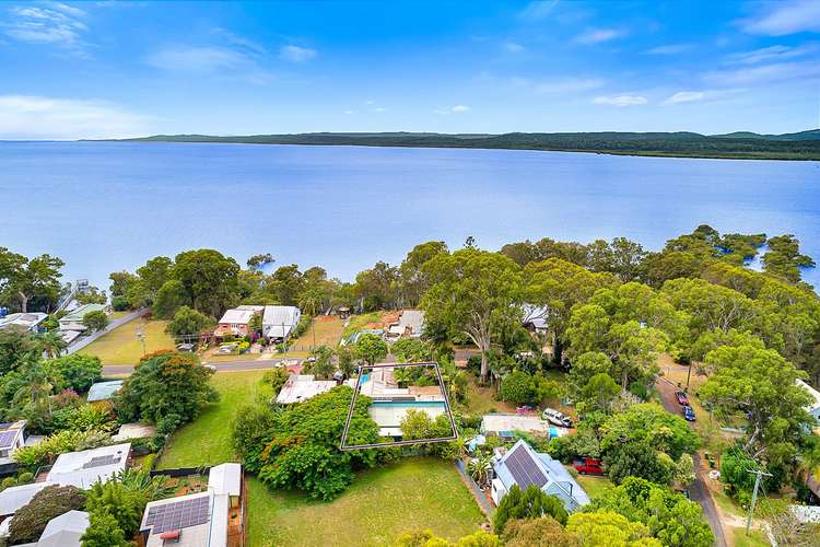 14 Lovell Parade, Lamb Island QLD 4184