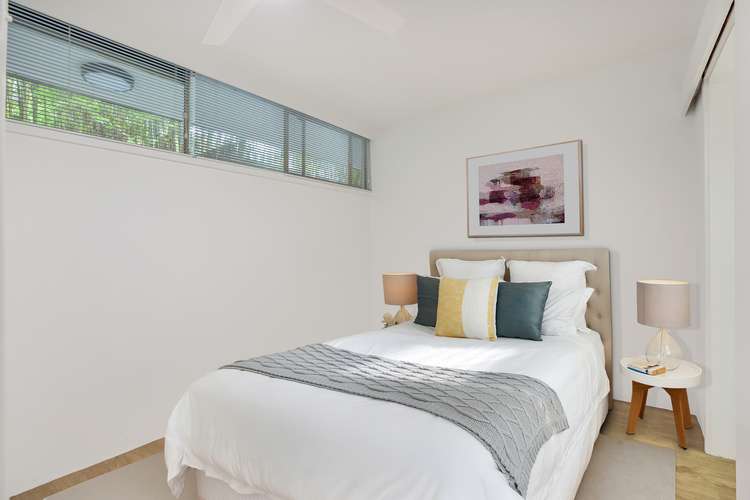 Third view of Homely apartment listing, 4/80 Elizabeth Bay Road, Elizabeth Bay NSW 2011