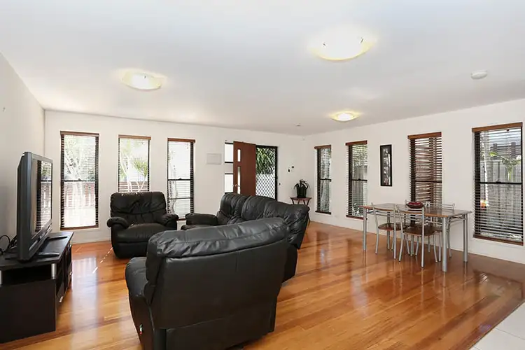 Fifth view of Homely unit listing, 1/6 Suzanne Close, Mudjimba QLD 4564