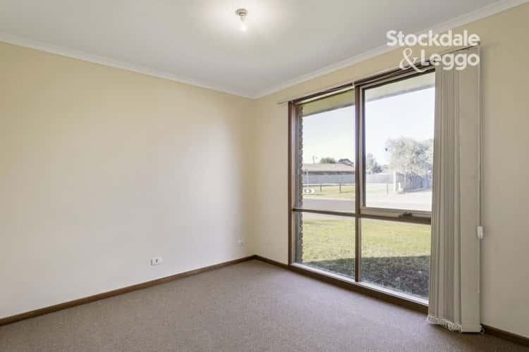 Sixth view of Homely house listing, 32 ELANDRA WAY, Cranbourne West VIC 3977