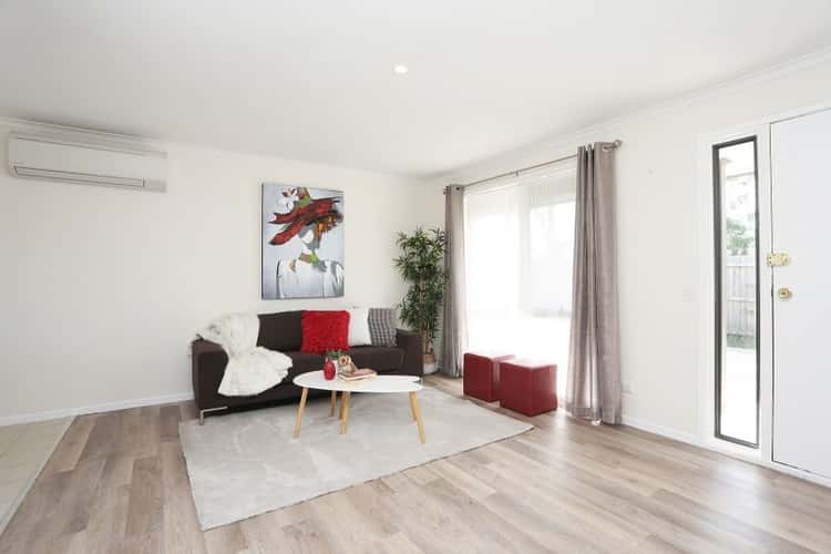Main view of Homely unit listing, 2/55 Leopold Crescent, Hampton Park VIC 3976