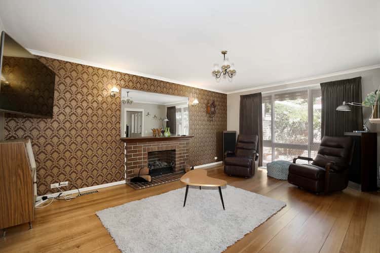 Second view of Homely house listing, 3 Viola Court, Frankston VIC 3199