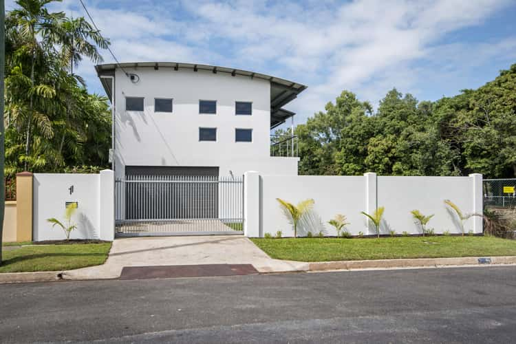 11 Gelling Street, Cairns QLD 4870