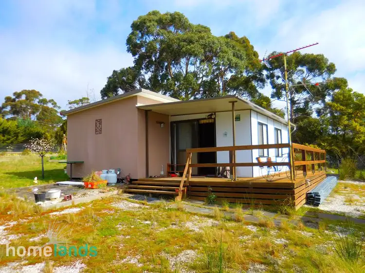 23 Cray Point Parade, Eggs And Bacon Bay TAS 7112