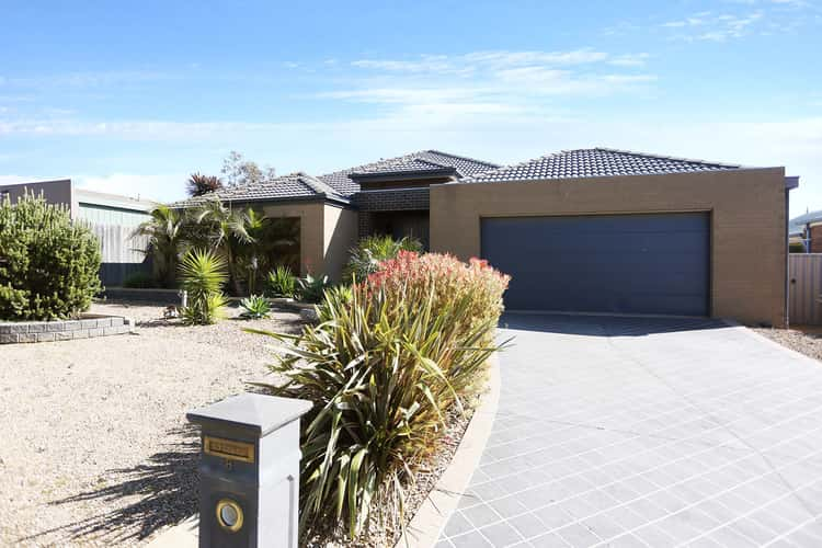 Second view of Homely house listing, 8 Heytesbury Crescent, Craigieburn VIC 3064