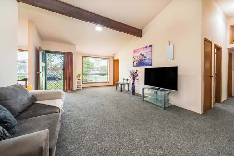 Second view of Homely house listing, 8 Hawkesbury Close, Bateau Bay NSW 2261