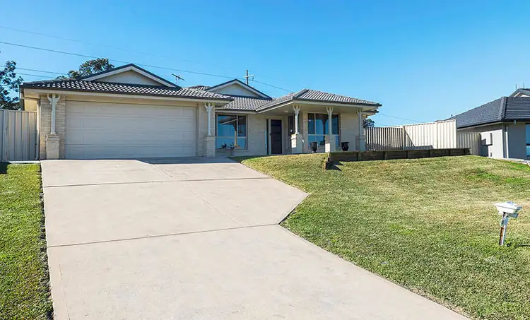 159 Mcmahon Way, Singleton Heights NSW 2330