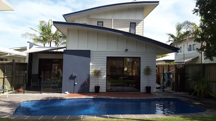 1/10 Catalina, Mudjimba QLD 4564