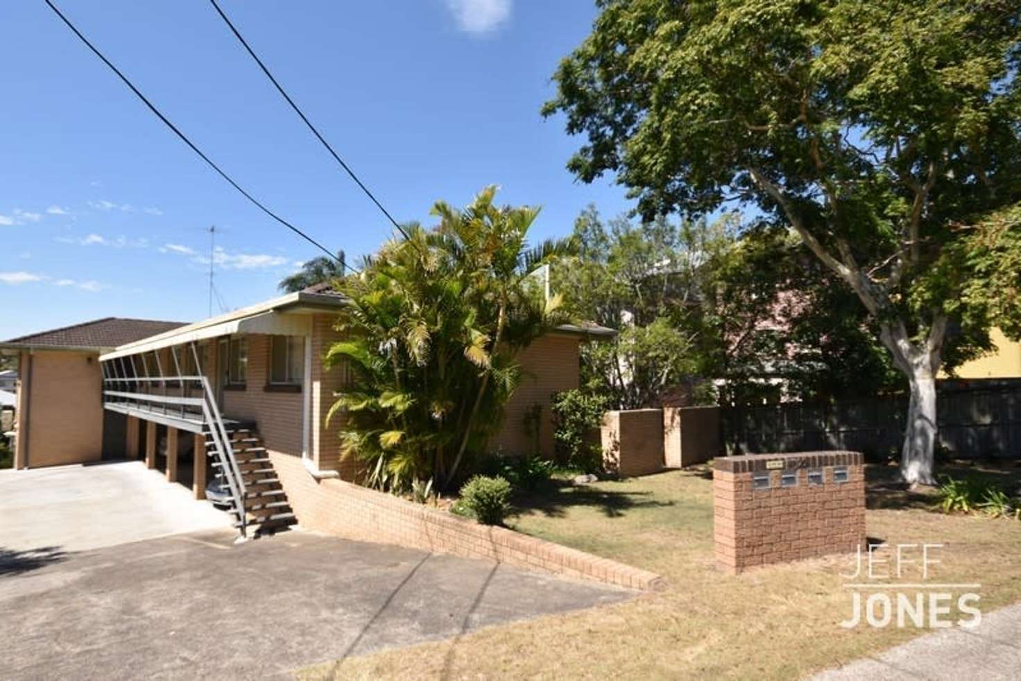 Main view of Homely unit listing, 2/20 McLay Street, Coorparoo QLD 4151