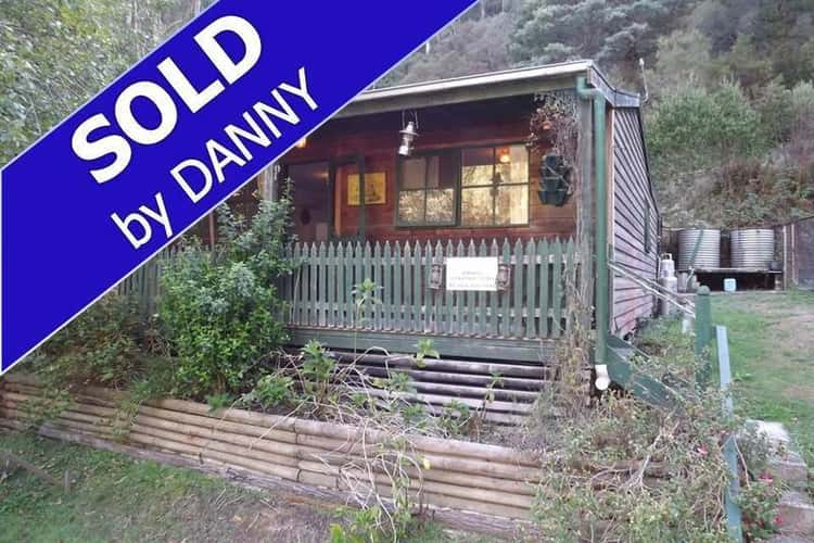 103 Main Road, Walhalla VIC 3825