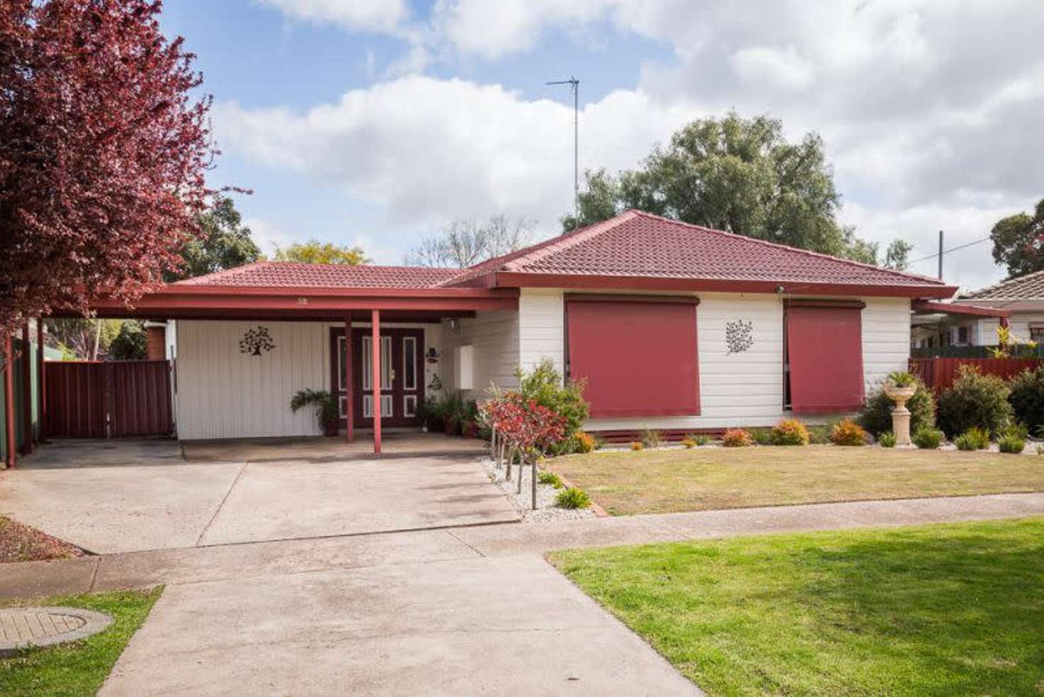 Main view of Homely house listing, 52 Tucker Street, Horsham VIC 3400