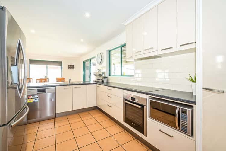 Seventh view of Homely house listing, 8 Voyagers Drive, Banksia Beach QLD 4507
