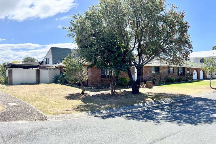 Main view of Homely house listing, 2 Kinloch Avenue, Benowa QLD 4217