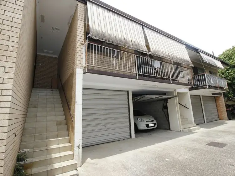 Main view of Homely unit listing, 4/40 Lisson Grove Road, Wooloowin QLD 4030