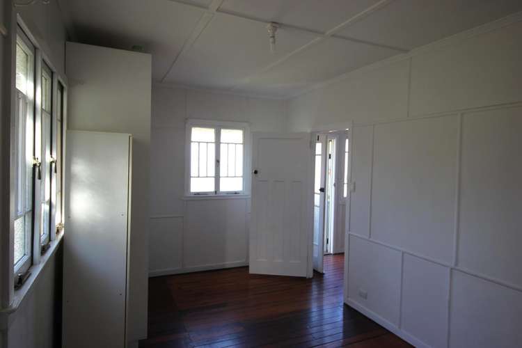 Third view of Homely semiDetached listing, 1/371 Beaudesert Road, Moorooka QLD 4105