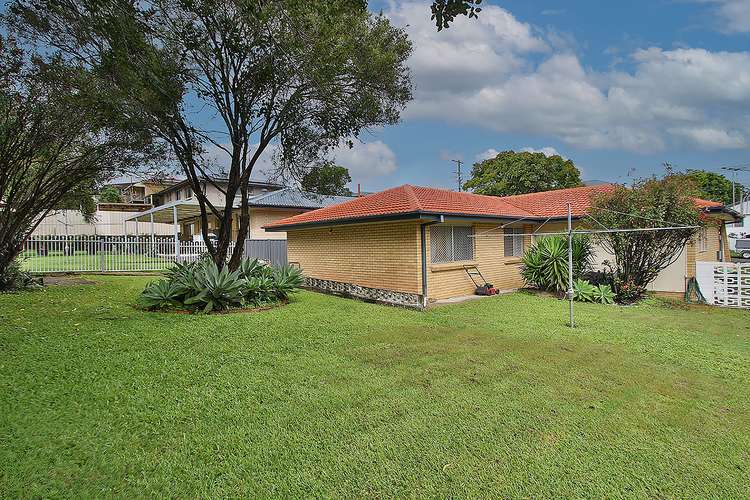 Third view of Homely house listing, 50 Luprena Street, Mansfield QLD 4122