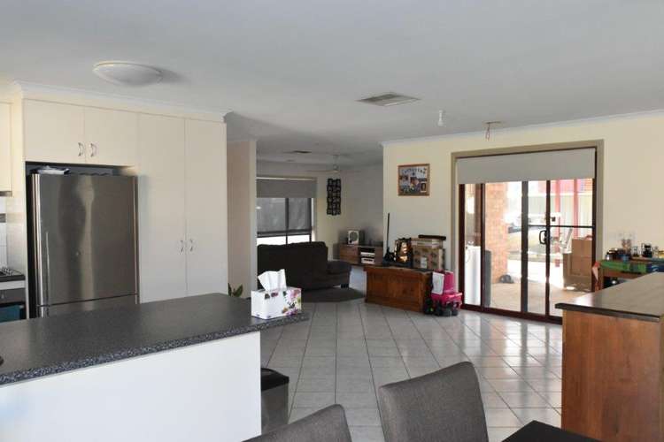 Sixth view of Homely house listing, 114 Katrina Circuit, Corowa NSW 2646