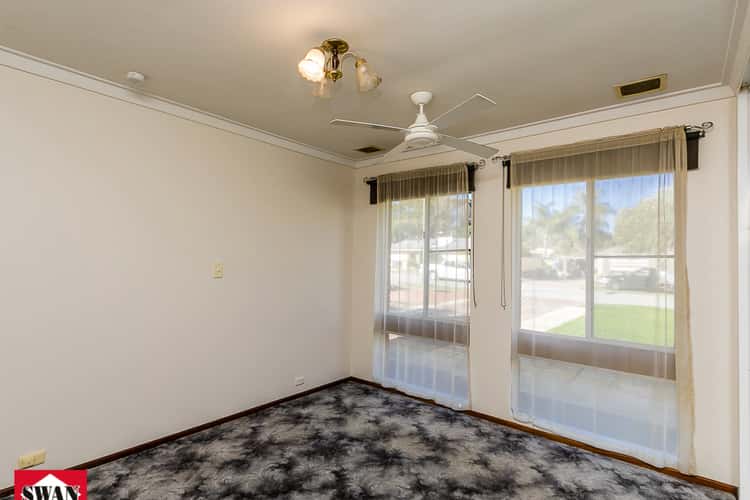 Seventh view of Homely house listing, 5 Doram Ct, Swan View WA 6056