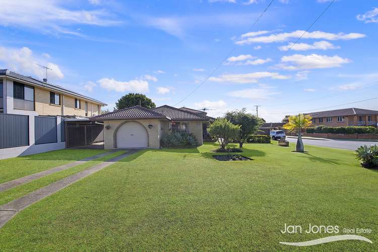 Main view of Homely house listing, 11 Macfarlane St, Kippa-ring QLD 4021