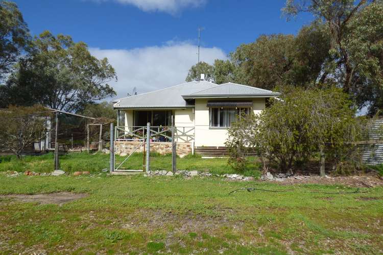 195 Gooch Rd, Mokine WA 6401