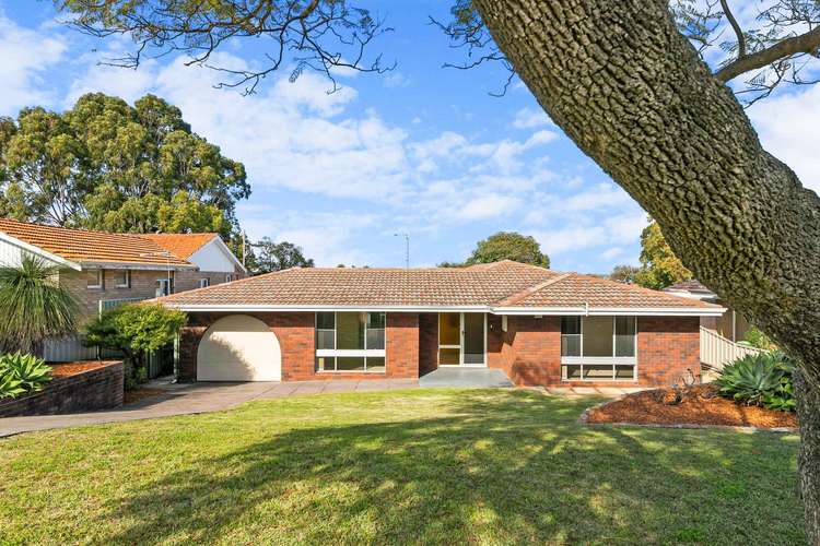 33 Shelshaw St, Melville WA 6156