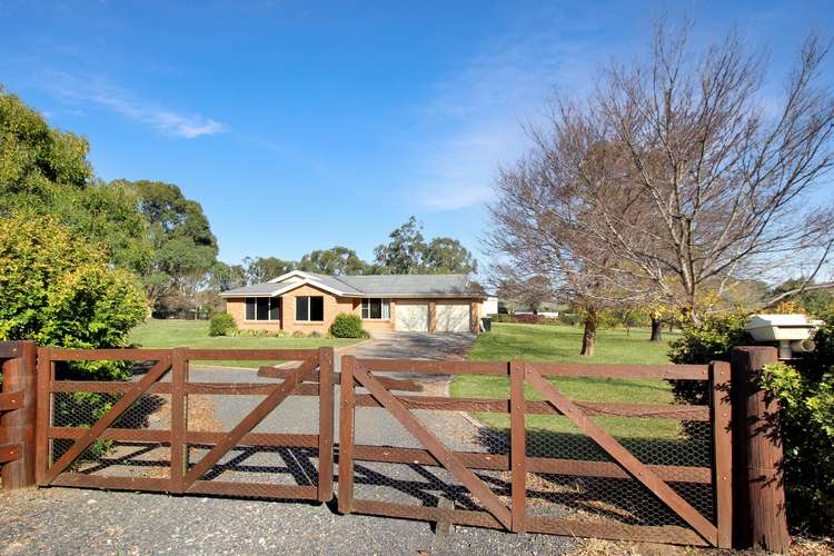 98 Barton St, Scone NSW 2337